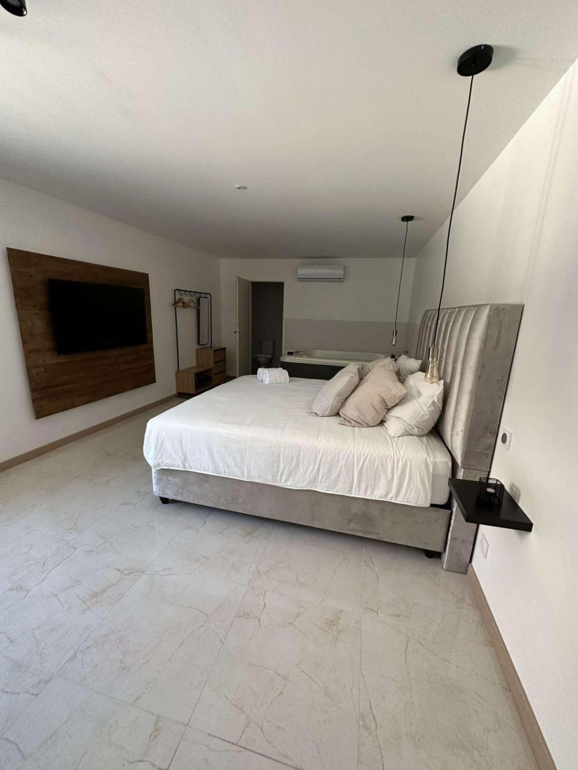 My Suite Bourgoin-Jallieu Buitenkant foto